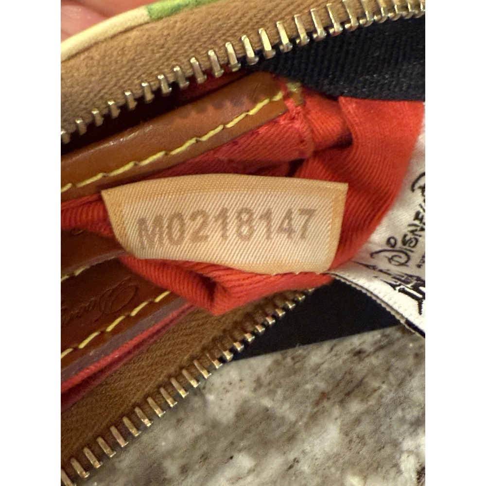 Disney World Dooney & Bourke RETRO Crossbody Handbag 9x8x2 - Picture 13 of 15